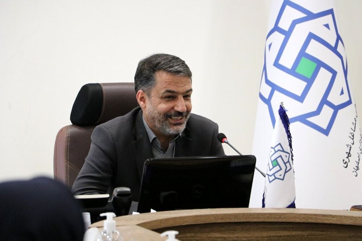 بازار بزرگ گل و گیاه ارغوان در دو فاز اجرا می‌شود
